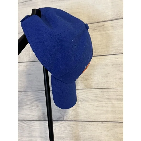 Men's New Era Blue New York Knicks Official Team Color 9FORTY Adjustable Hat - Picture 5 of 6